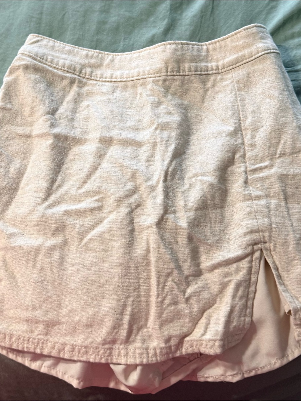 Hollister Cream Linen style Skort
